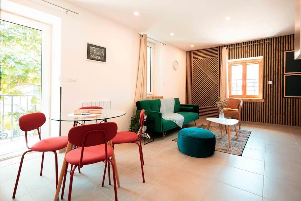 5 2 Pieces Avec Parking Apartment *
